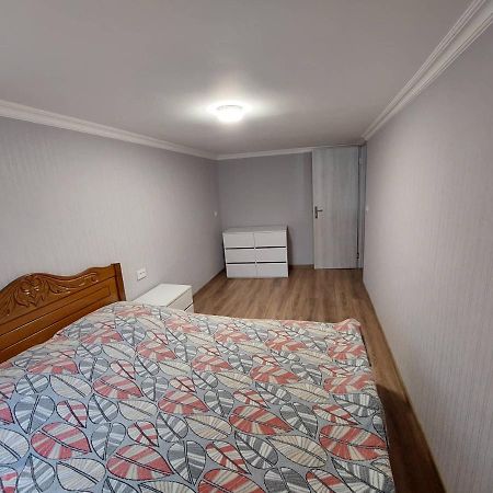 Davids Entire Place Borjomi Exterior photo